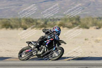 media/Dec-07-2025-CVMA (Sun) [[3e7d2de5dc]]/Race 18-Formula Twins-Formula 40 UL/